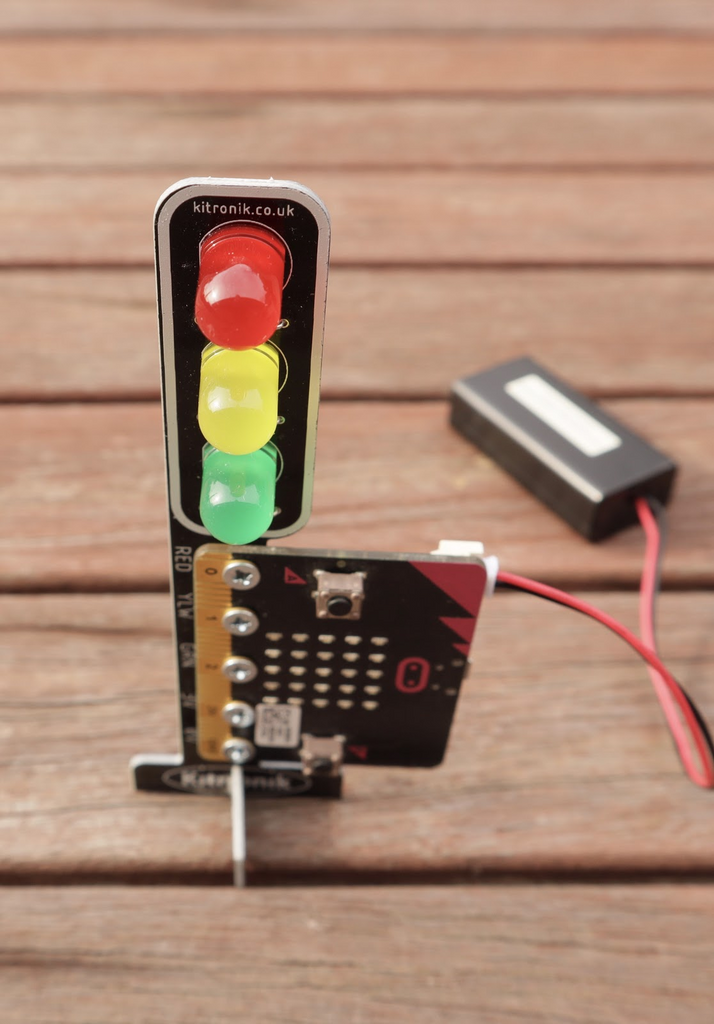 STOP:bit MicroPython Tutorial - Single Traffic Light